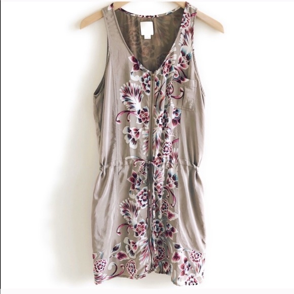 Anthropologie Dresses & Skirts - Anthropologie floral medium zip up dress